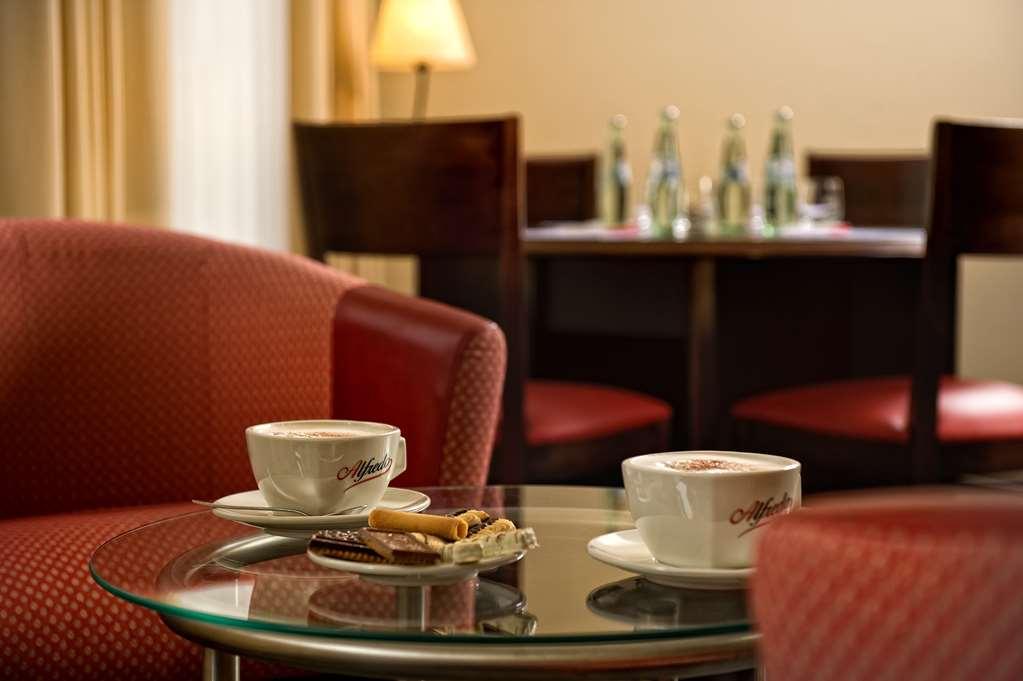 Sorat Hotel Chociebuż Udogodnienia zdjęcie