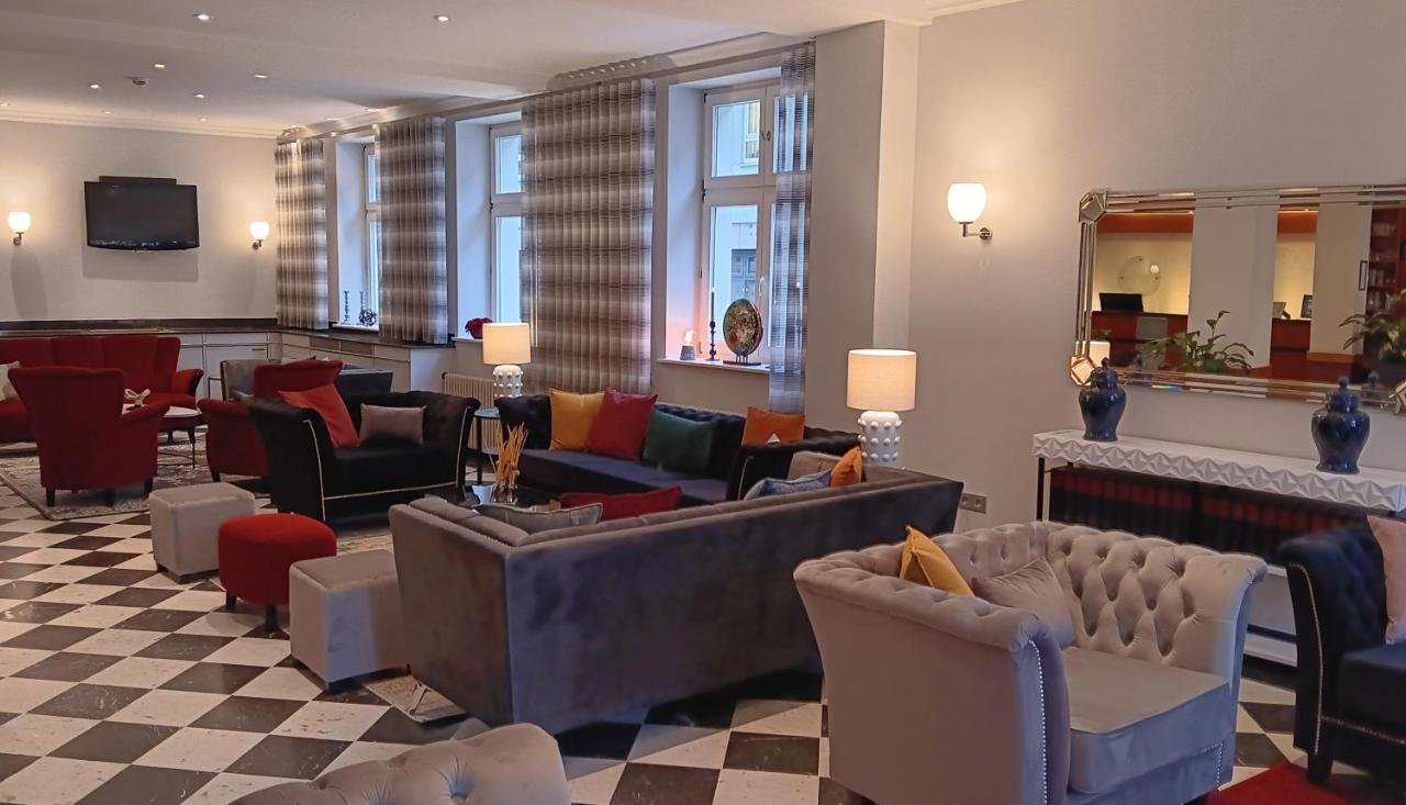 Sorat Hotel Chociebuż Zewnętrze zdjęcie