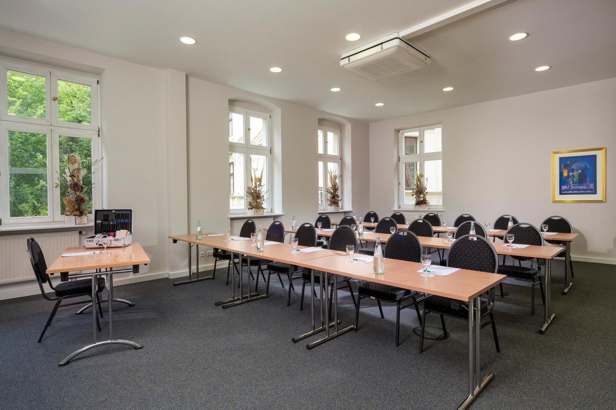 Sorat Hotel Chociebuż Zewnętrze zdjęcie