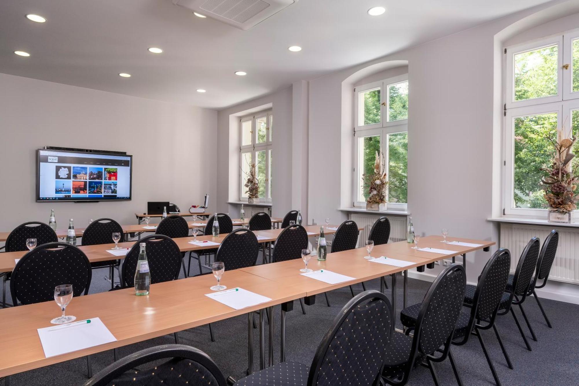 Sorat Hotel Chociebuż Zewnętrze zdjęcie