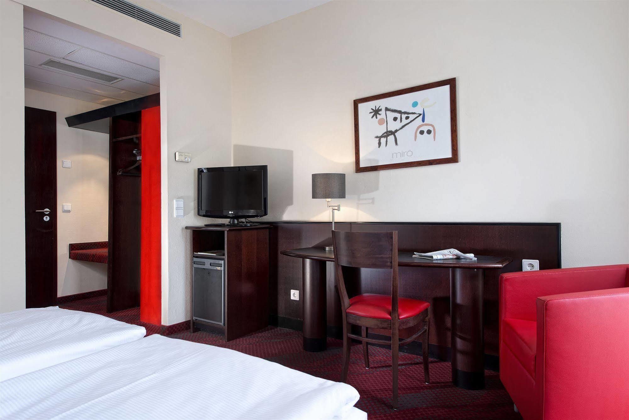 Sorat Hotel Chociebuż Pokój zdjęcie